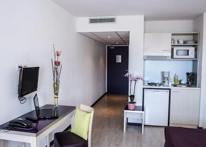 Family Saint Vincent - 2 Pers - 100m Gare - Wifi Apartamento *