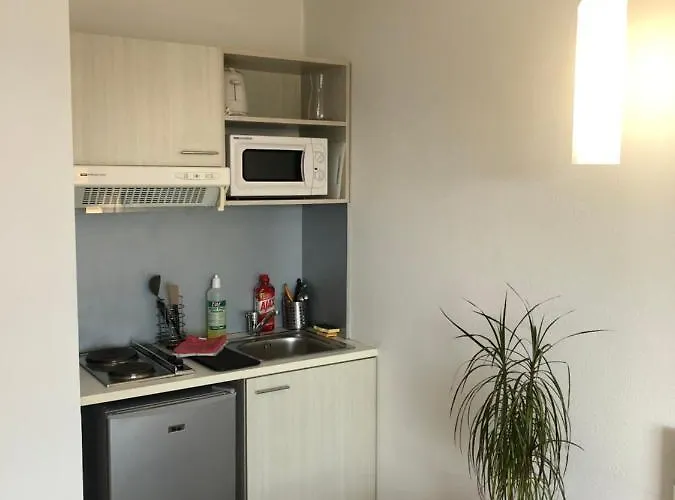 Family Saint Vincent - 2 Pers - 100m Gare - Wifi 公寓